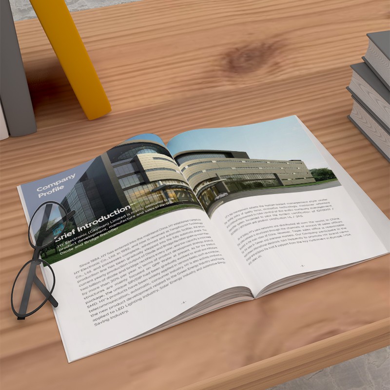 如何通過廣告設計的創(chuàng)意布局和視覺元素，巧妙地隱藏產品信息，同時保持廣告的吸引力和記憶點？